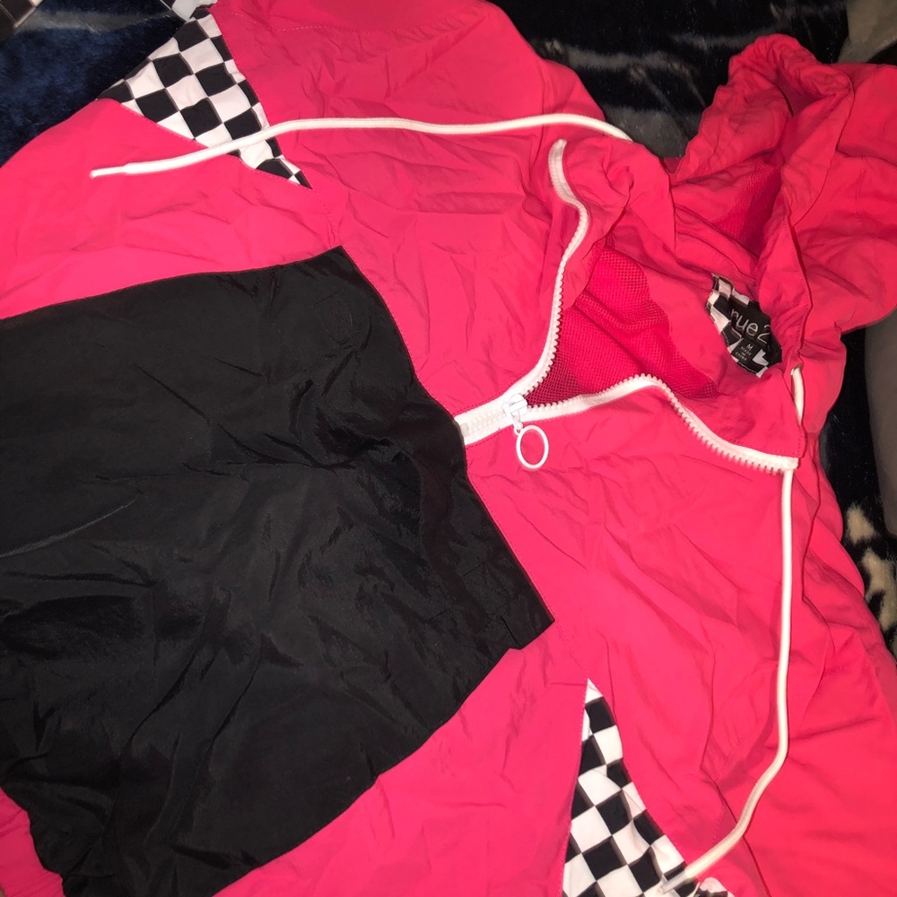 zip up at top. hoodie